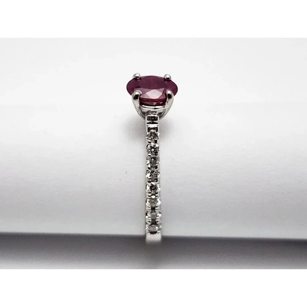 Beautiful 14K Karat Solid White Gold Designer Oval Ruby & Diamond Ring - Size 7